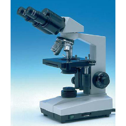 бинокулярен микроскоп